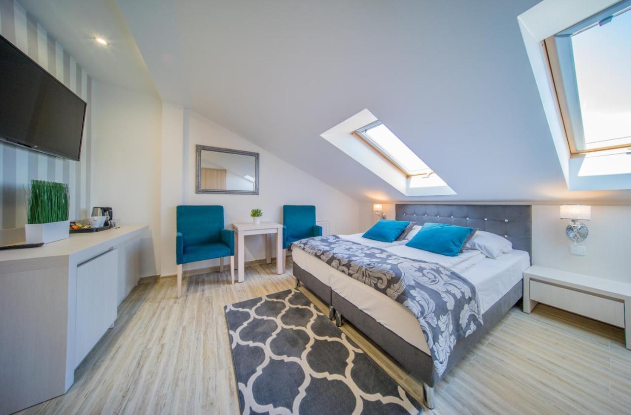 Delfin Bed & Breakfast Miedzywodzie Ngoại thất bức ảnh
