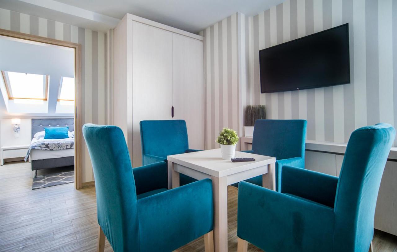 Delfin Bed & Breakfast Miedzywodzie Ngoại thất bức ảnh