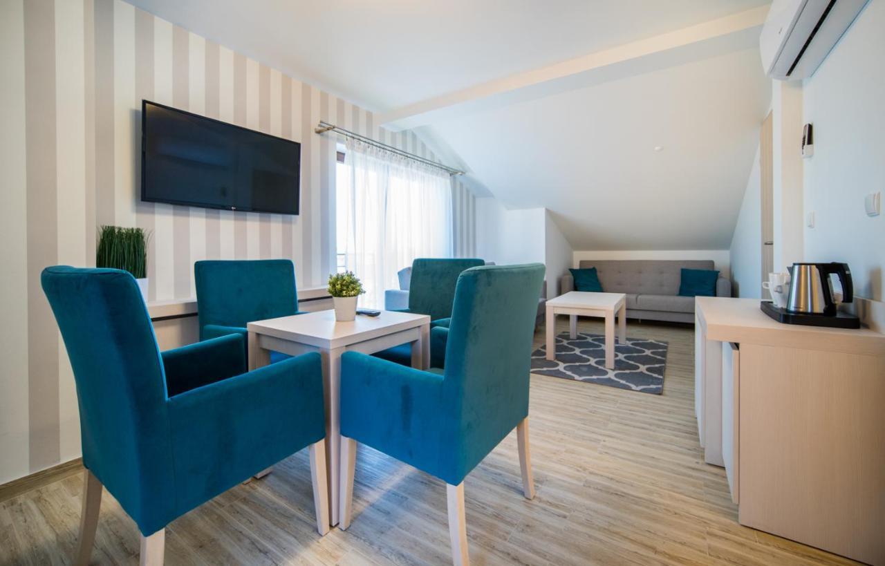 Delfin Bed & Breakfast Miedzywodzie Ngoại thất bức ảnh