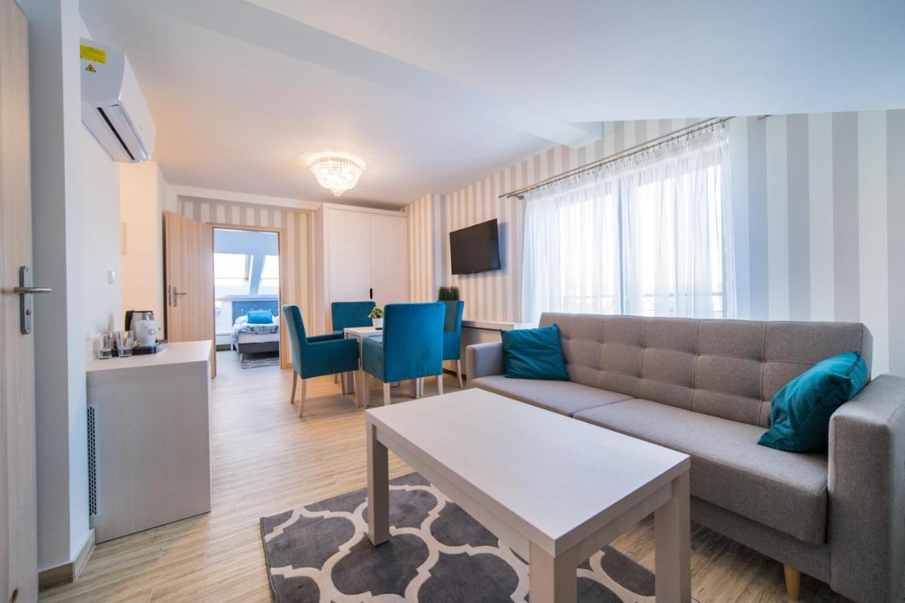Delfin Bed & Breakfast Miedzywodzie Ngoại thất bức ảnh