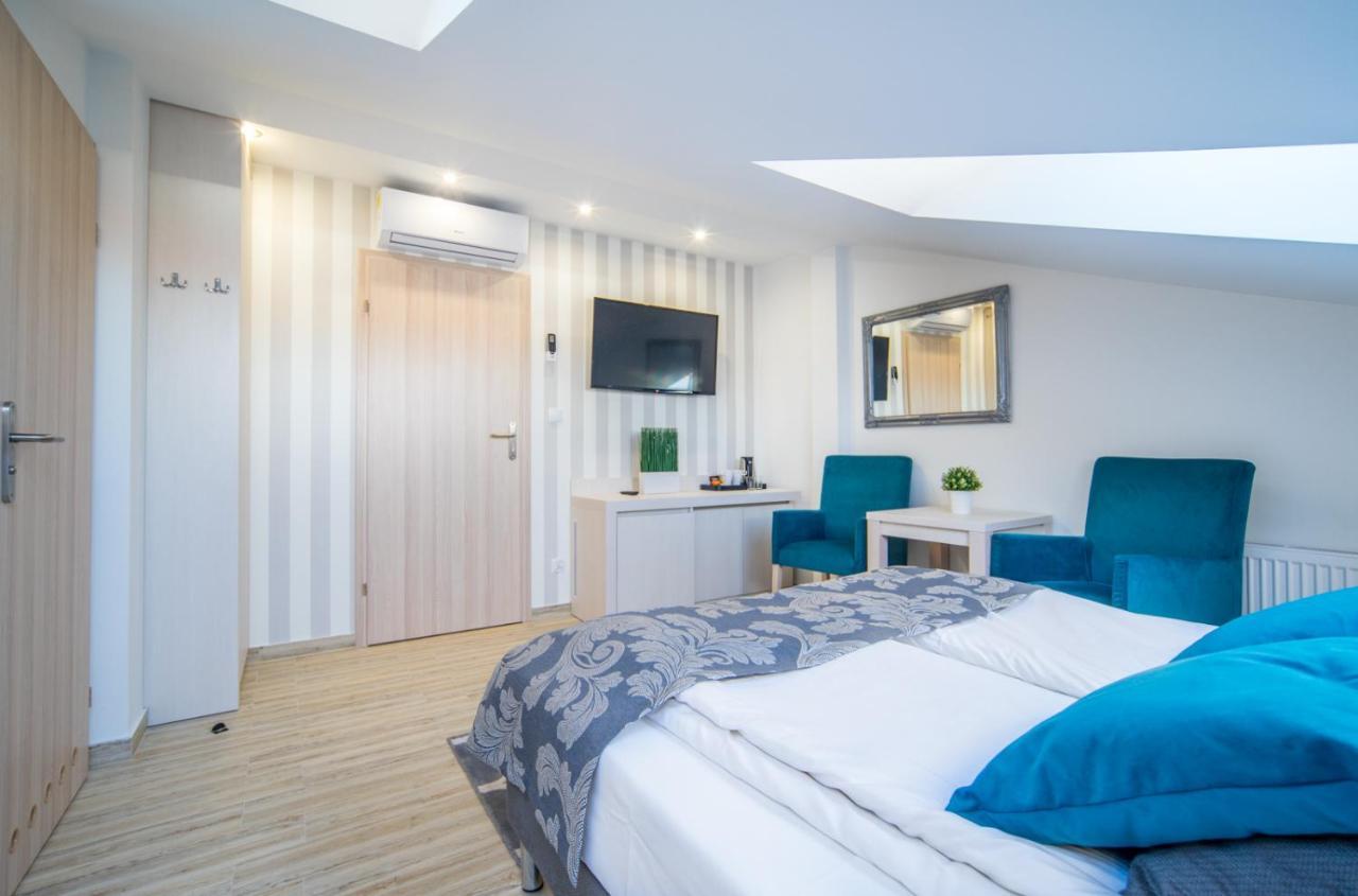 Delfin Bed & Breakfast Miedzywodzie Ngoại thất bức ảnh