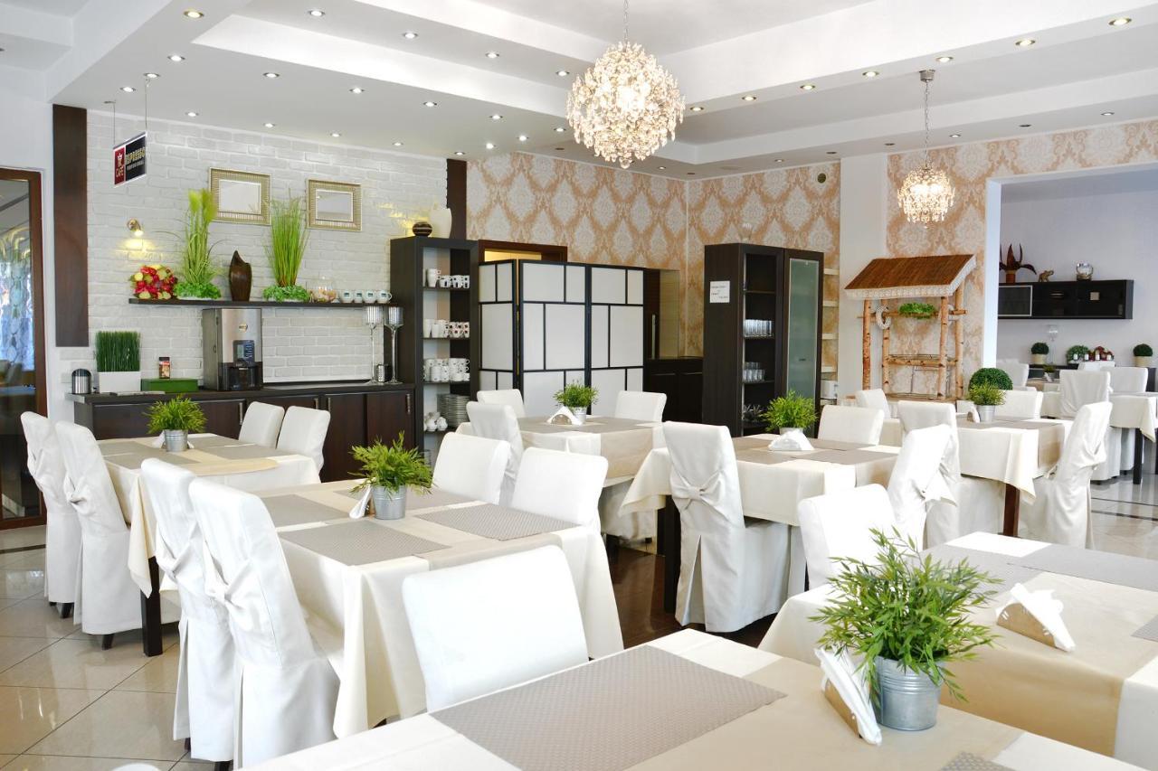 Delfin Bed & Breakfast Miedzywodzie Ngoại thất bức ảnh