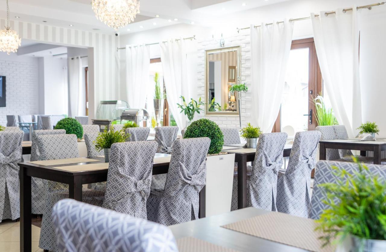 Delfin Bed & Breakfast Miedzywodzie Ngoại thất bức ảnh