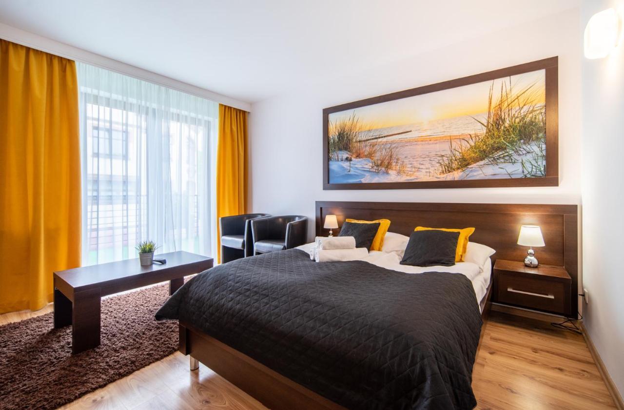 Delfin Bed & Breakfast Miedzywodzie Ngoại thất bức ảnh